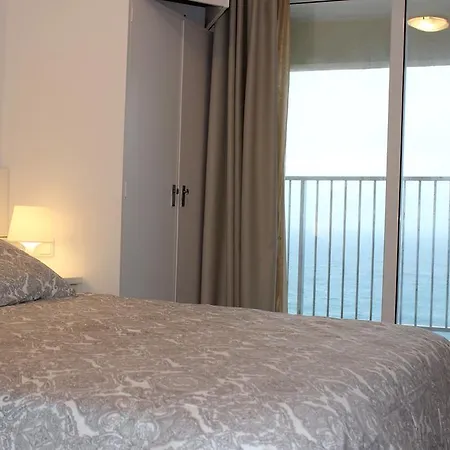 Sun Tower Beach * Castell-Platja d'Aro